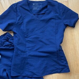 Figs Navy Top
